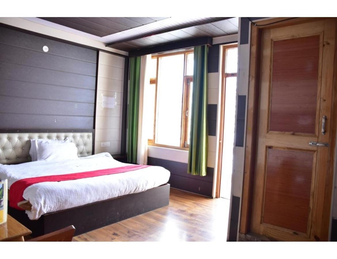 Sissu Hotel Peak View, Lahaul מראה חיצוני תמונה