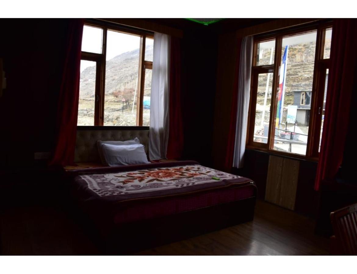 Sissu Hotel Peak View, Lahaul מראה חיצוני תמונה