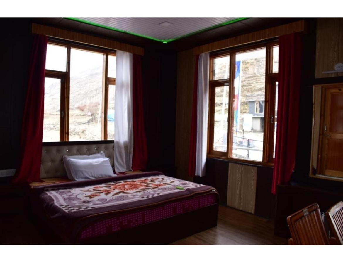 Sissu Hotel Peak View, Lahaul מראה חיצוני תמונה